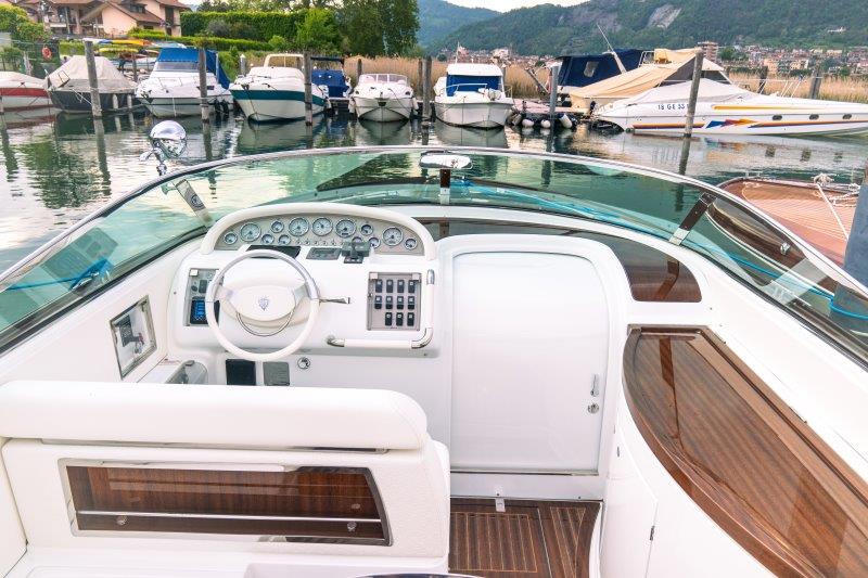 2011 RIVA 33' AQUARIVA GUCCI 